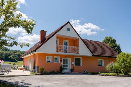 Hiša-Ivana-18